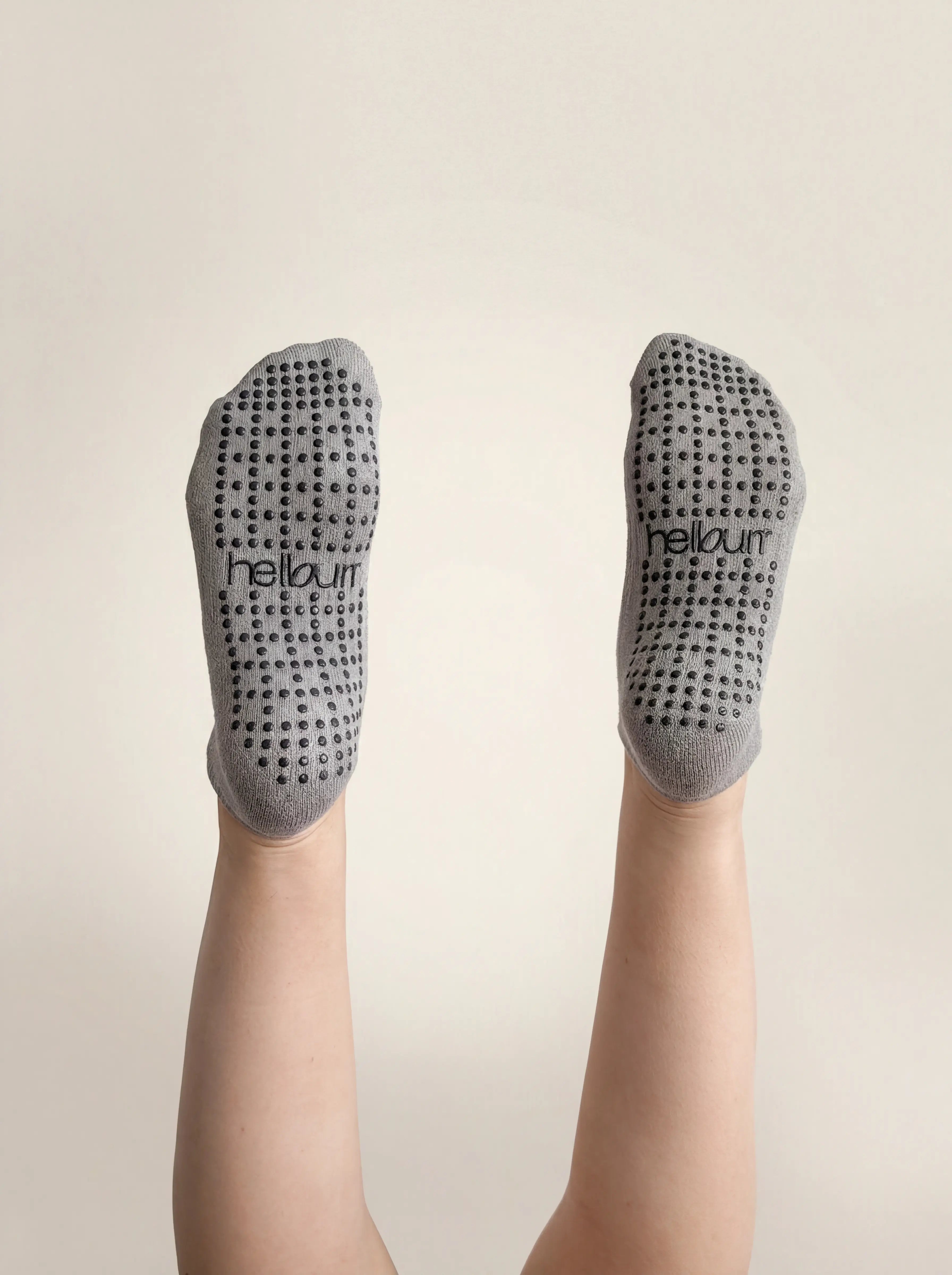 Low Cut Pilates Grip Socks - Grey