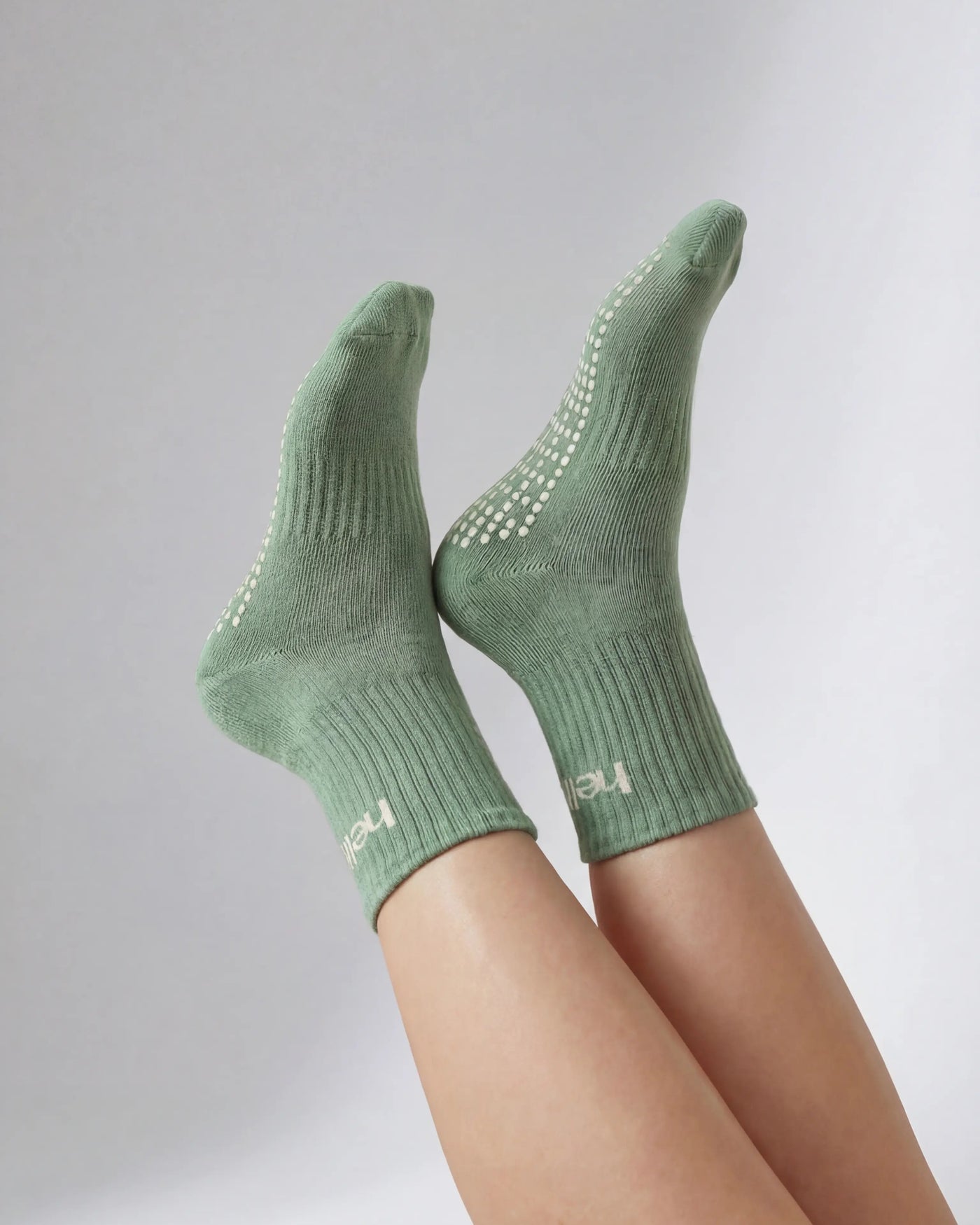 Mid Crew Pilates Grip Socks - Sage Green